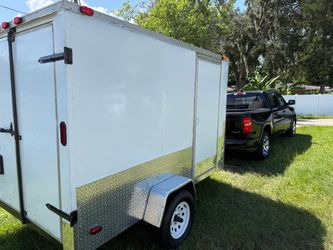 Enclosed trailer 6x12x6