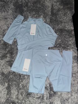 Lululemon Two-Piece Set Jacket and Leggings