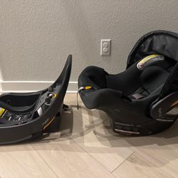 Chicco Corso KeyFit 35 Infant Car Seat and Base