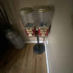 Gum ball Machine 