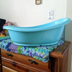 Fisher Price Baby Bath tub 