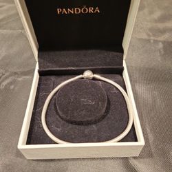 Pandora Bracelet Size  9  Resizeable