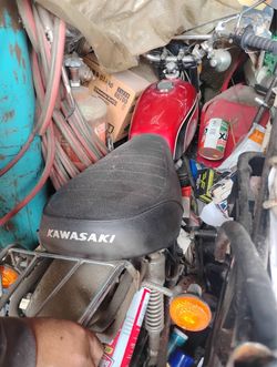 1974 Kawasaki Vintage Motorcycle – Project / Find