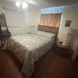 Queen  Size Bed Comes With Bed Frame