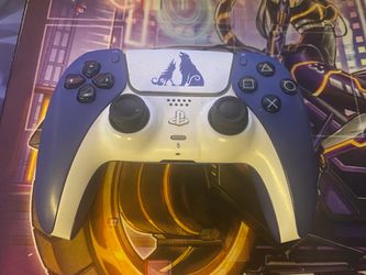 God of War Ragnarök Limited Edition Ps5 controller
