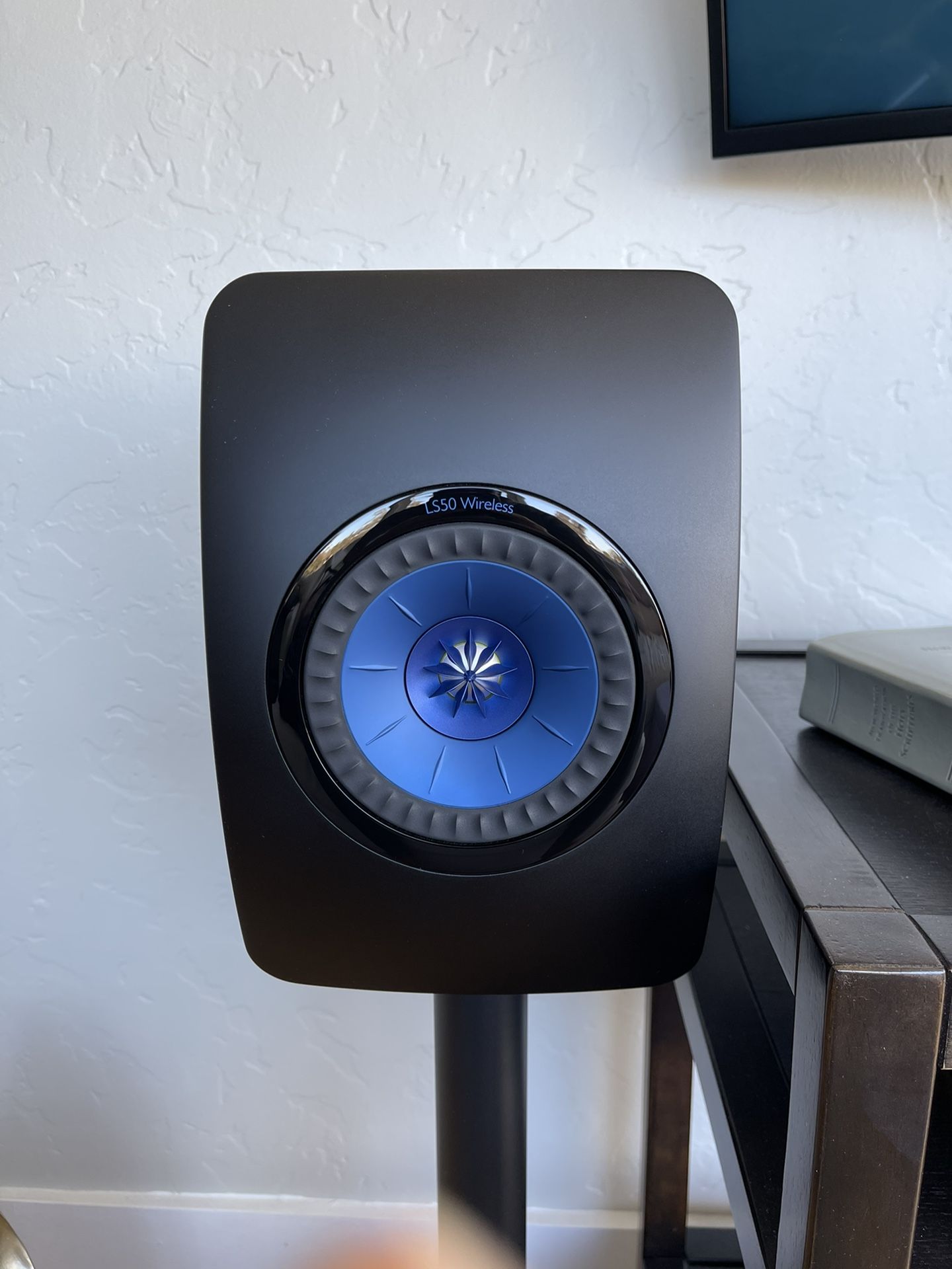 KEF LS50 Wireless