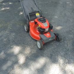 Husqvarna Hu 675 AWD. XT675 for Sale in Grandview MO OfferUp