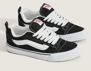 Men’s  shoes vans size 13.  New in box $45