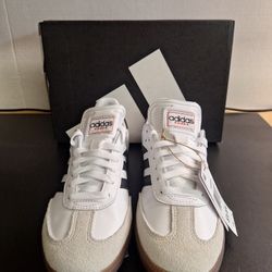 ADIDAS SAMBA SOCCER SHOES SIZE 5.5