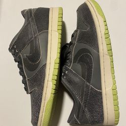 Youth Size 5.5 y Nike Dark Gray Dunk Lows Women’s Size 7 