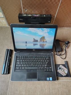 Dell E 6440 Laptop Computer With Docking Station And Dual Batteries 