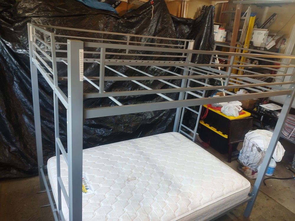 Metal Bunk Bed Frame With 1 Serta Mattress. Full Over Full Silver Tone
