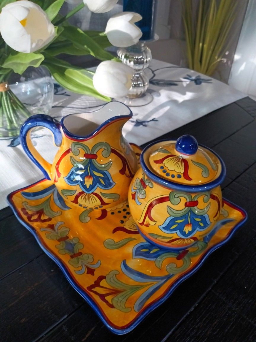 ***Maxcera Cream & Sugar Set***