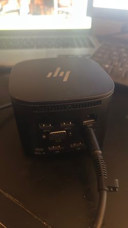 HP docking station with power cord