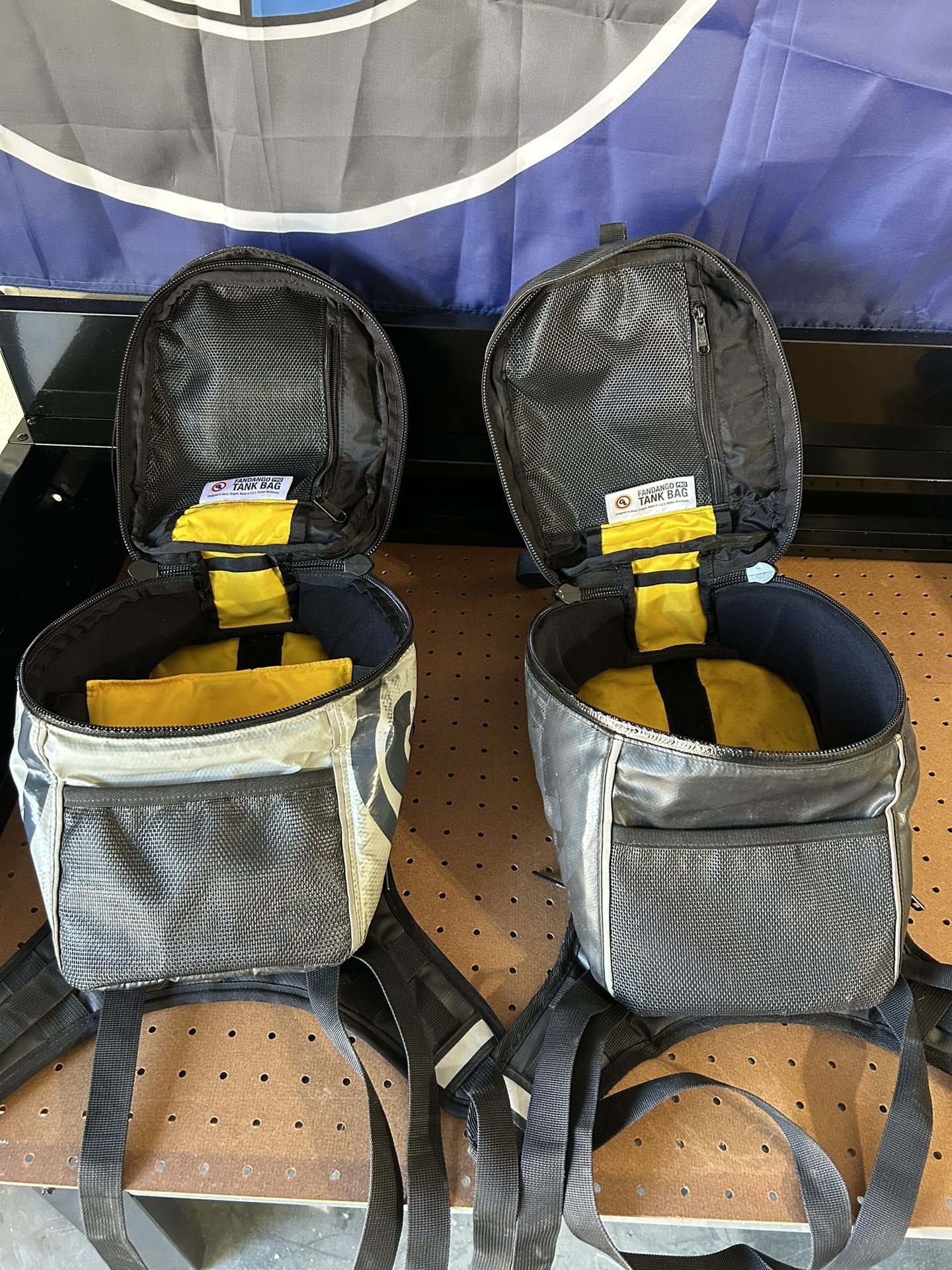 Giant Loop Fandango Pro Tank Bag