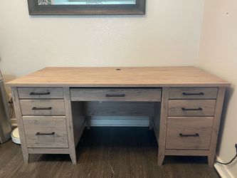 Computer Desk