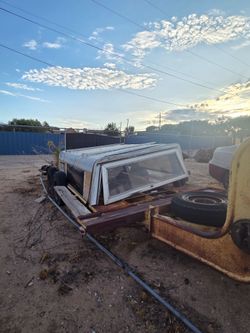 Aluminum camper shell