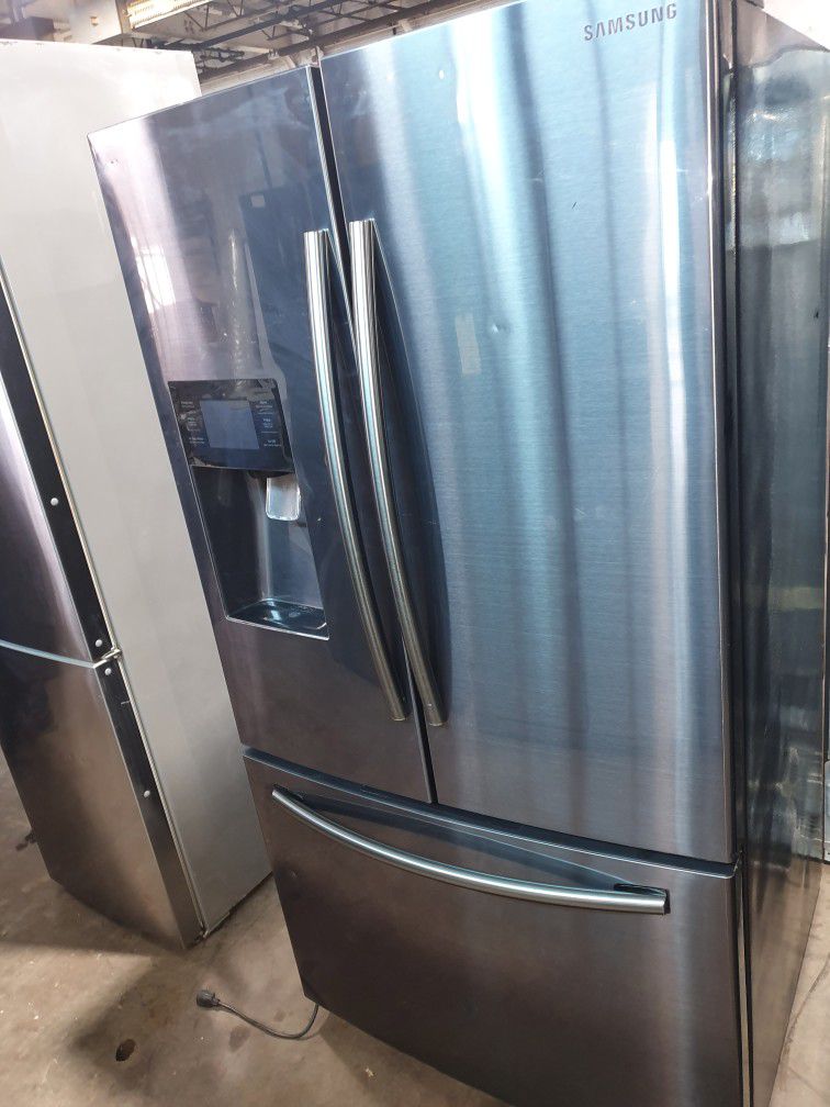 French Doors Samsung Refrigerator 