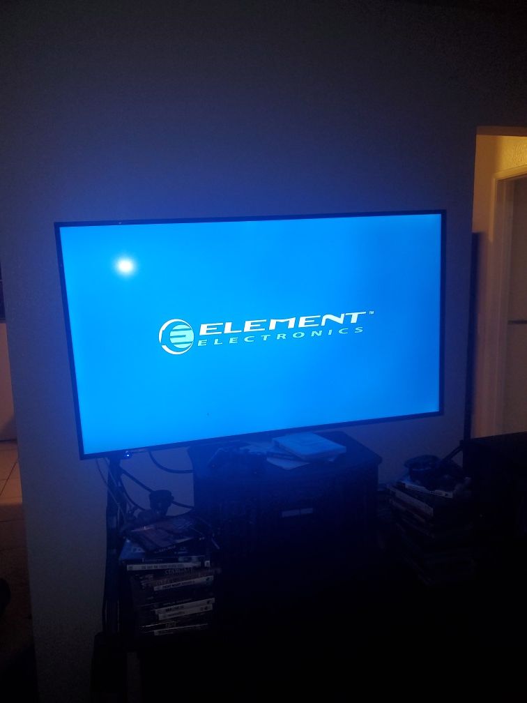 Flat screen tv Element