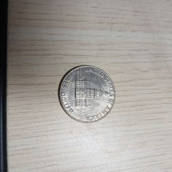 Missing Part Of  Independece Bicentenial Half Dollor