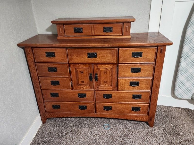 Dresser With Nightstand