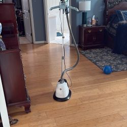 Clothes Steamer Works Great!