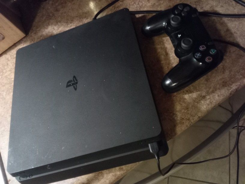 Used PS4