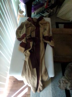 Robe mens large