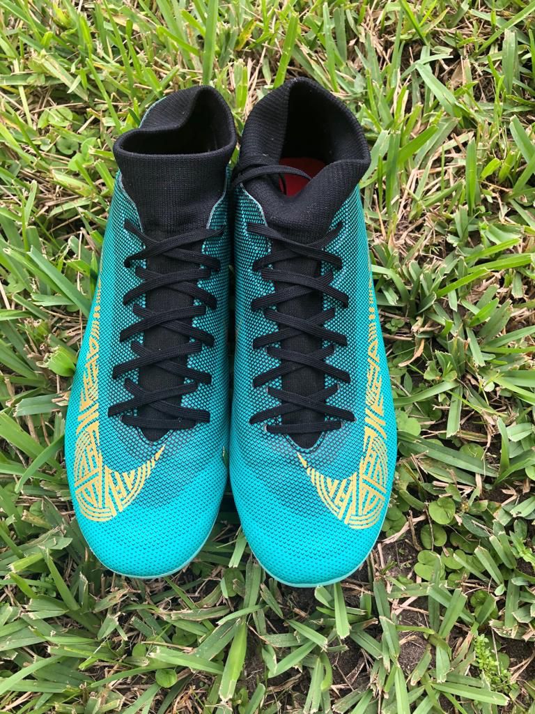 CR7 NIKE SUPERFLY SOCCER CLEATS