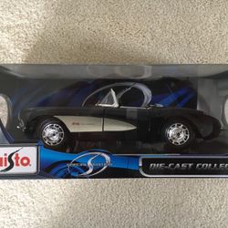 Maisto 1:18 unopened 1957 Chevy Corvette