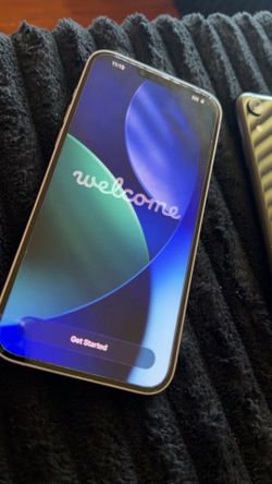 iPhone 14 Plus (purple) UNLOCKED