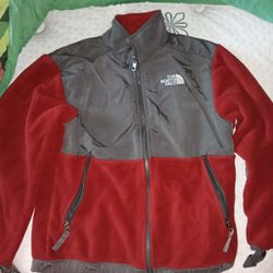 Boys Medium Red Denali Northface