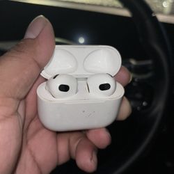 AirPods Gen 4 