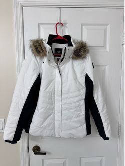 Lady size 14 absolutely gorgeous Obermeyer winter ski/snowboard jacket excellent condition located in Weston