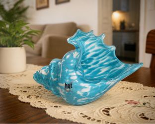 Handcrafted Art Glass Seashell