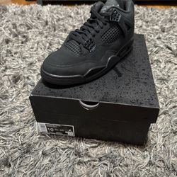 Black Cat Jordan 4s