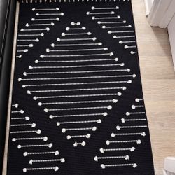 Black Boho/Native Style rug 2x3 ft