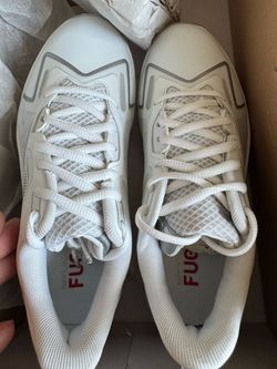 New Balance Women's Romero Duo Metal Fastpitch Softball Cleats White/Grey size 5
