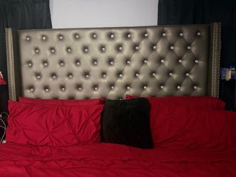 King Size Tufted Wingback Bed Frame