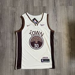 MENS STEPH CURRY GOLDEN STAYE WARRIORS JERSEY L