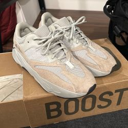 Adidas YEEZY 700 “Salt”