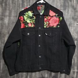 Dragon Denim The Rose denim Jacket  womens size  Small