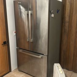 Bosch Used Fridge  Counter Depth 