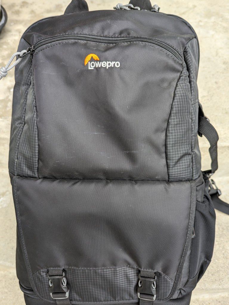 Lowepro DSLR Backpack
