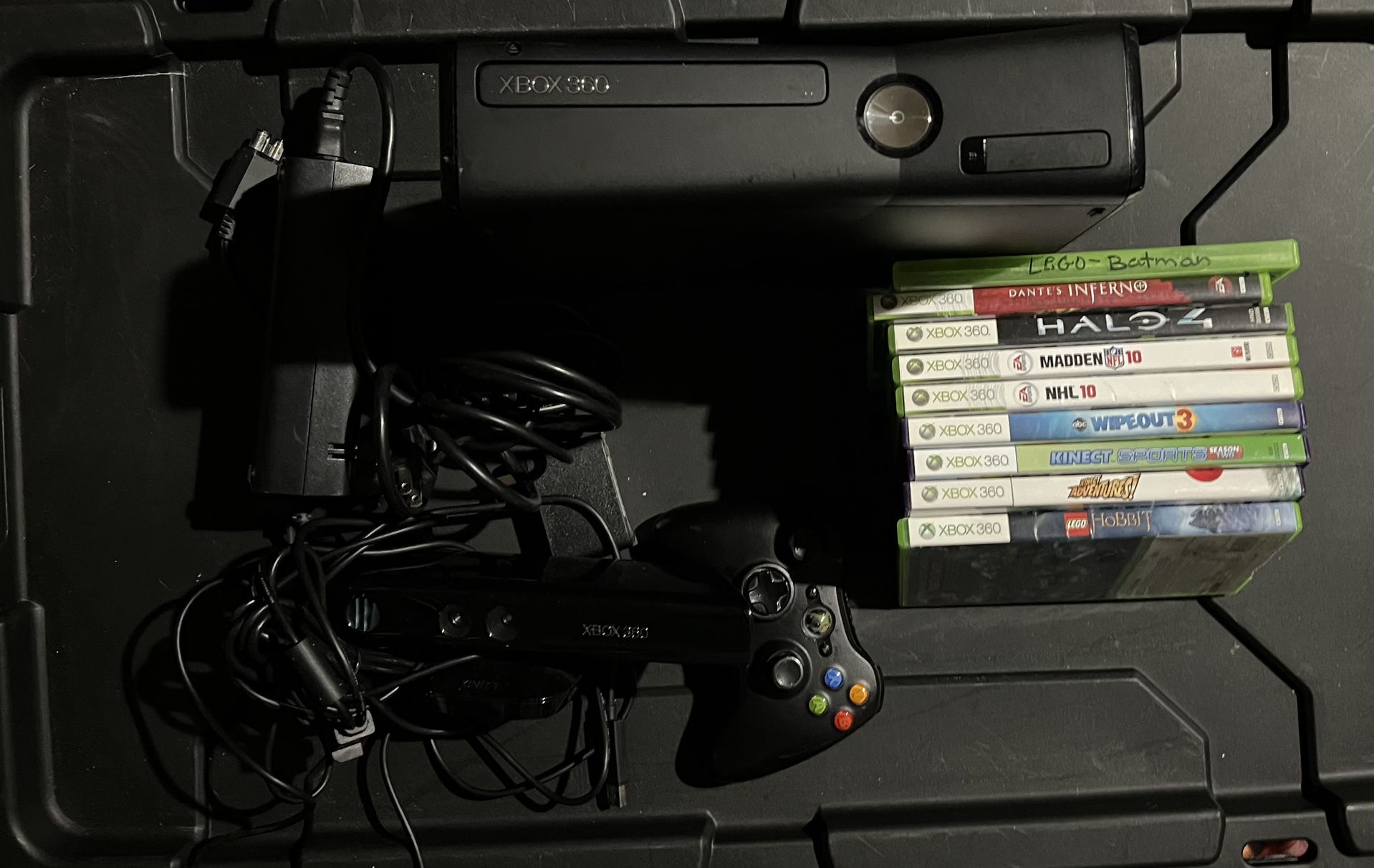 Xbox 360 With Kinnect And 9 Games