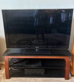 Tv (60 in) with stand