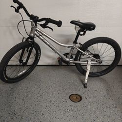 Girls Mongoose Scooter And 20" Glerc Belt Driven Bike