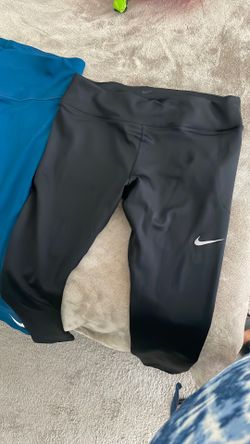 New Woman’s Nike Sport Wear Leggings / Tights /. Black Is Large , And Blue Size 2X