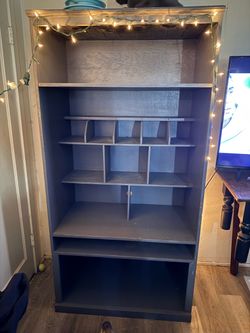Book shelf