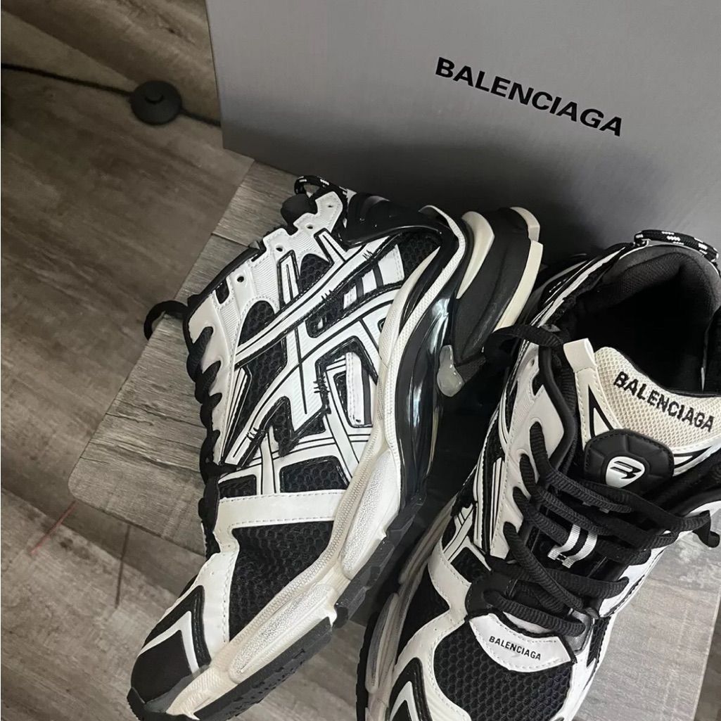 Balenciaga Runners